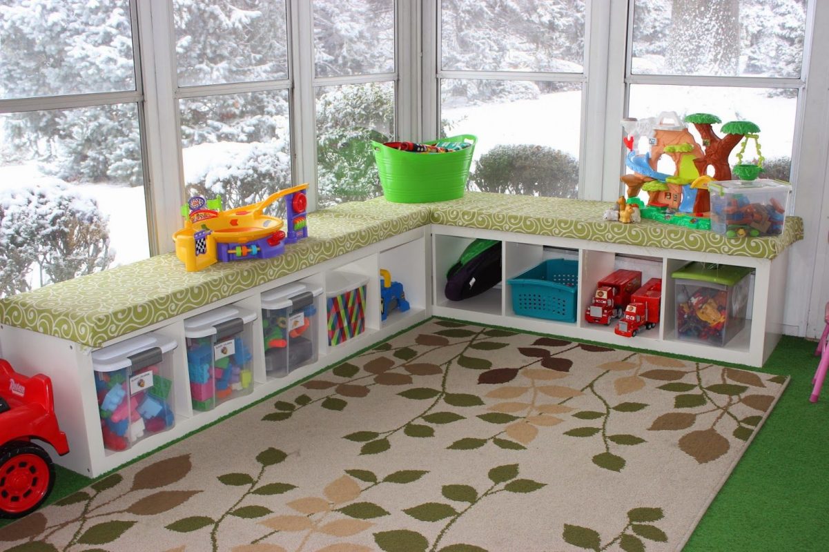 zasklenie terasy herna detska izba priestor pre hranie pre deti