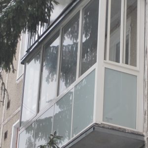 Zasklenie balkóna, Nové Mesto nad Váhom